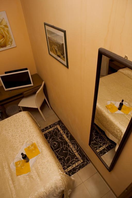 Hotel Centro Campi Bisenzio Kültér fotó
