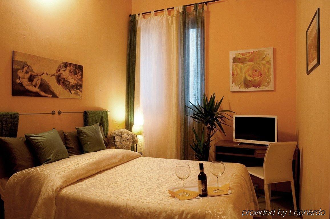Hotel Centro Campi Bisenzio Kültér fotó