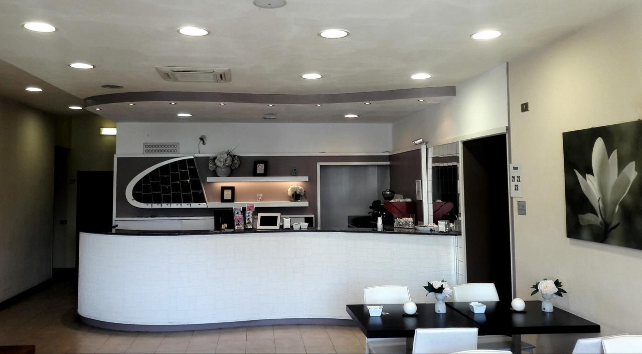 Hotel Centro Campi Bisenzio Kültér fotó