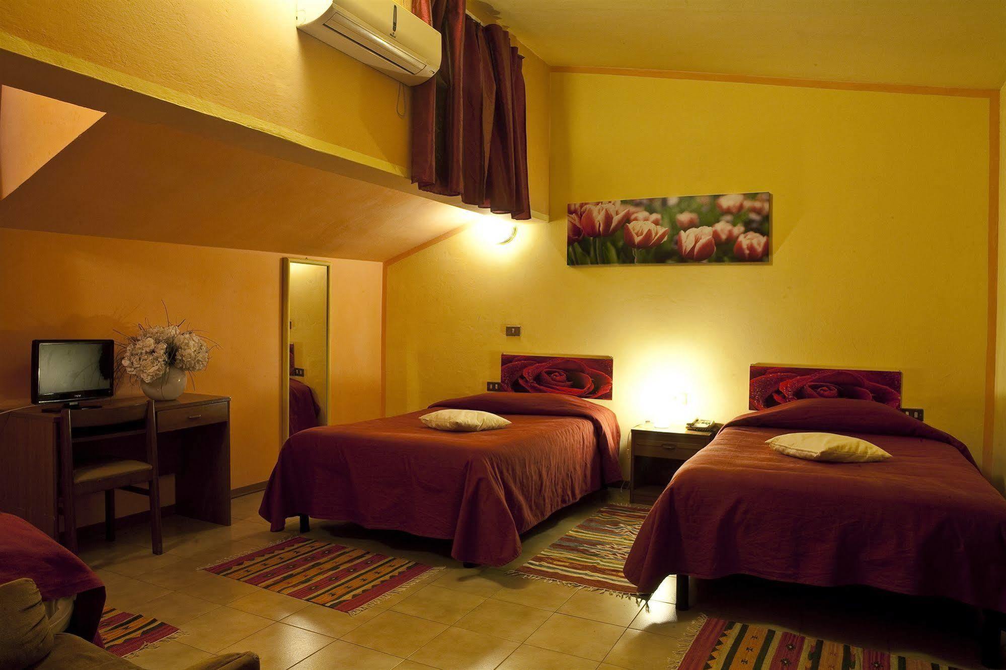 Hotel Centro Campi Bisenzio Kültér fotó